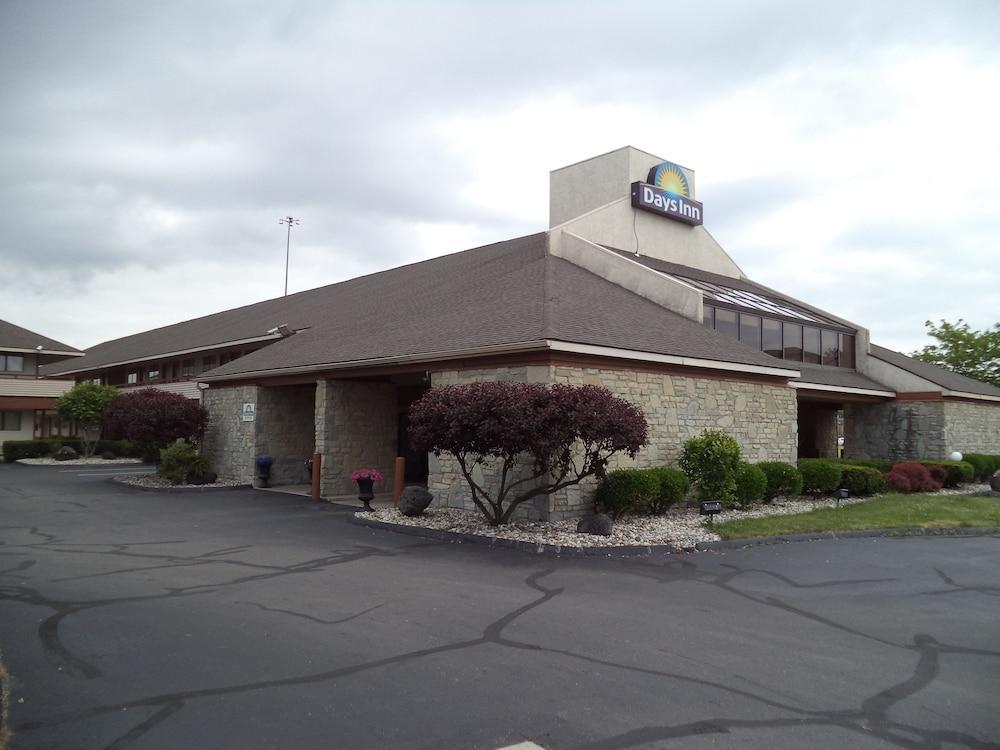 Days Inn By Wyndham Maumee/Toledo Exterior foto