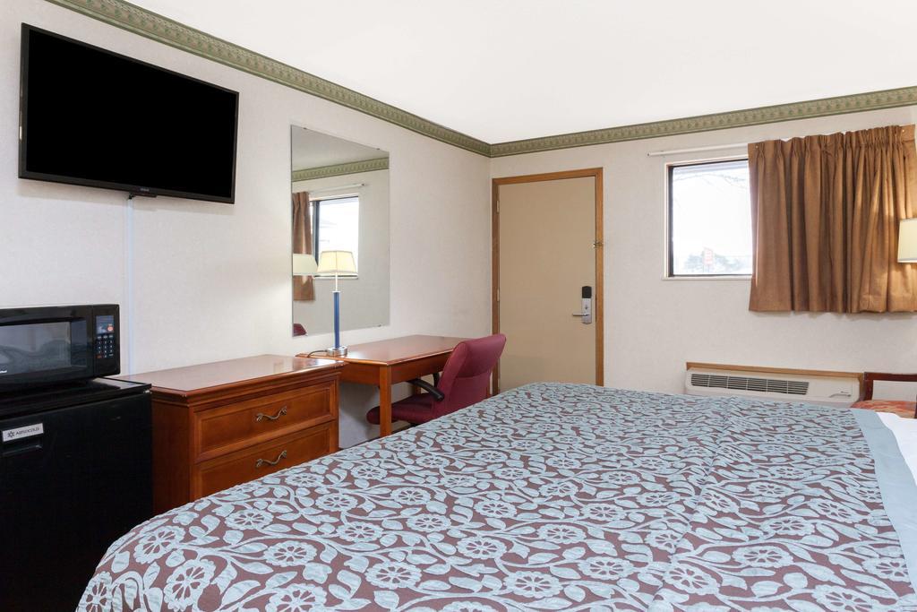 Days Inn By Wyndham Maumee/Toledo Exterior foto