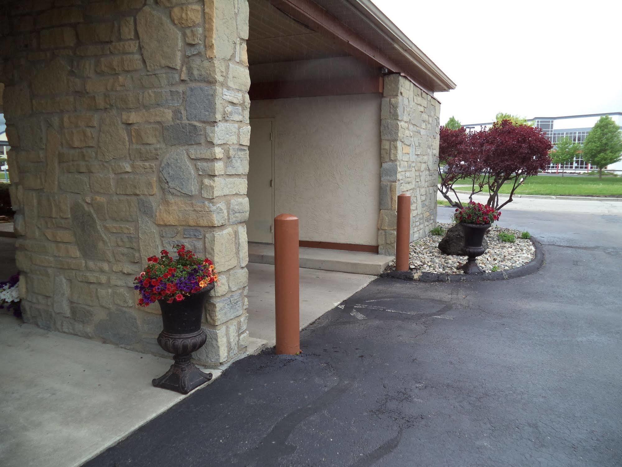 Days Inn By Wyndham Maumee/Toledo Exterior foto