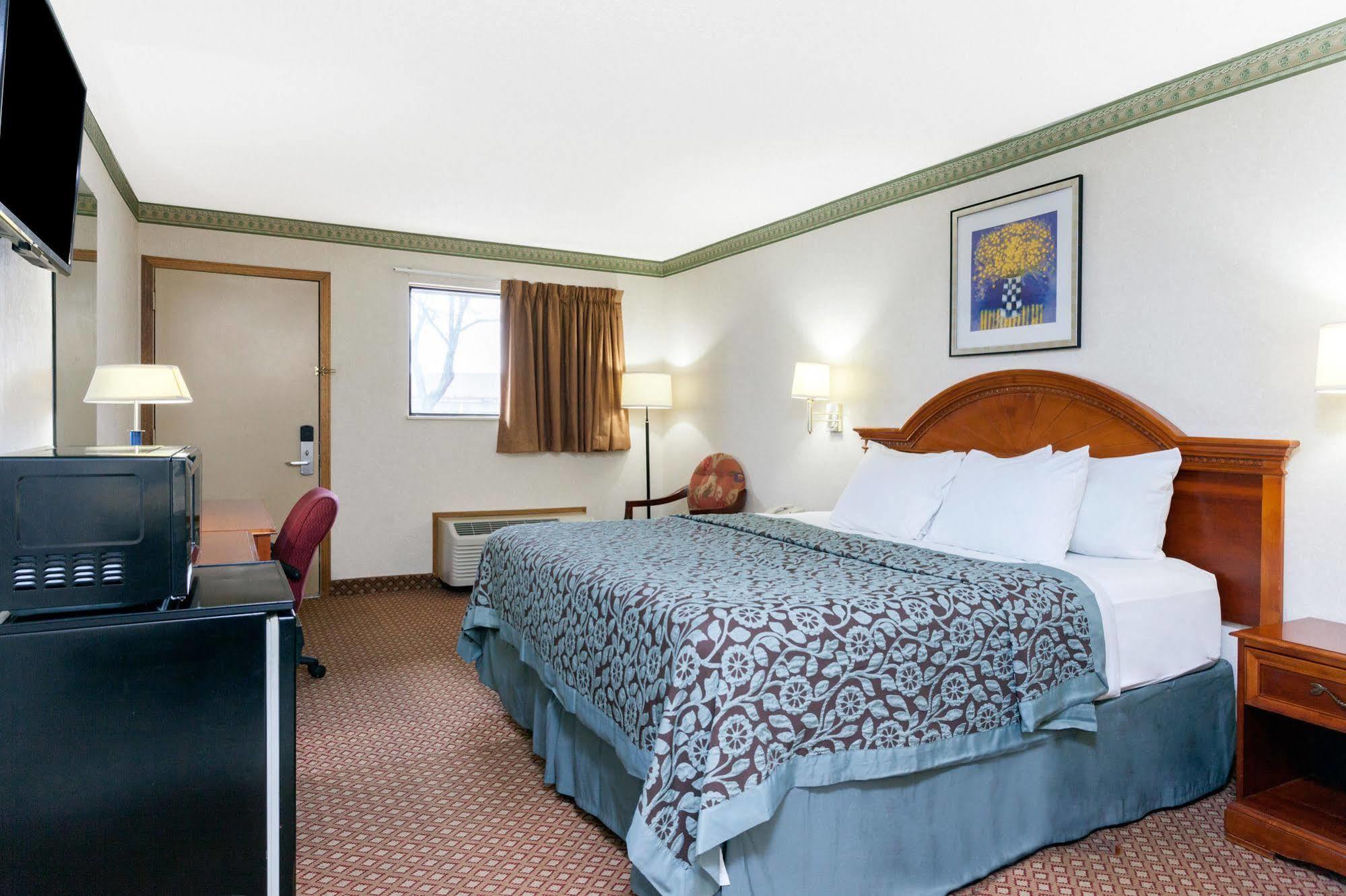 Days Inn By Wyndham Maumee/Toledo Exterior foto